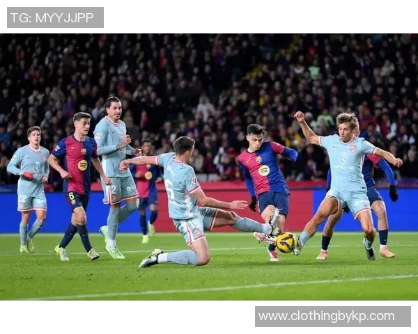 欧冠激战切尔西大胜那不勒斯红牌事件引发全场热议战术解析