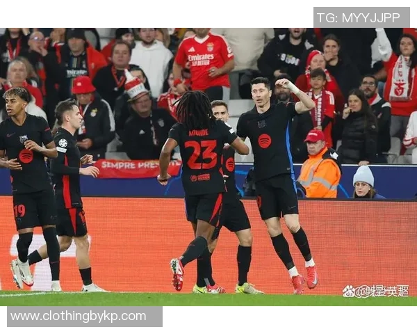 英超精彩对决巴萨5-1马竞绝杀瞬间引发转会热议