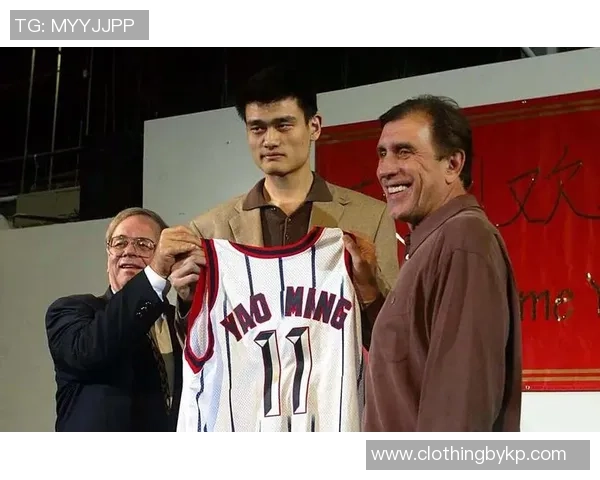 姚明客串阵容引发热议球迷期待传奇巨星再现赛场风采