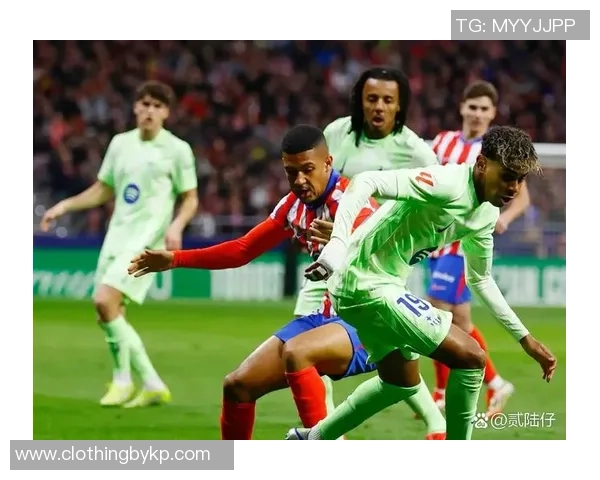 欧冠震撼时刻那不勒斯3-0逆袭巴萨引发争议判罚热议