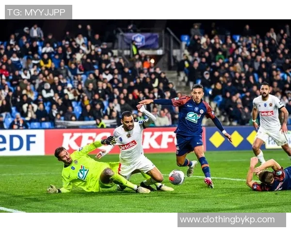 巴黎圣日耳曼大胜里昂五球零封全场数据解析引发热议 巴黎圣日耳曼大胜里昂五球零封全场数据解析引发热议