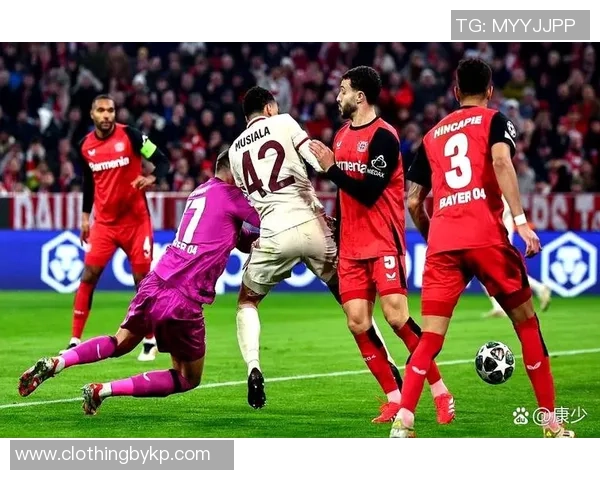 中超联赛精彩对决利物浦大胜拜仁乌龙球引发全场狂欢